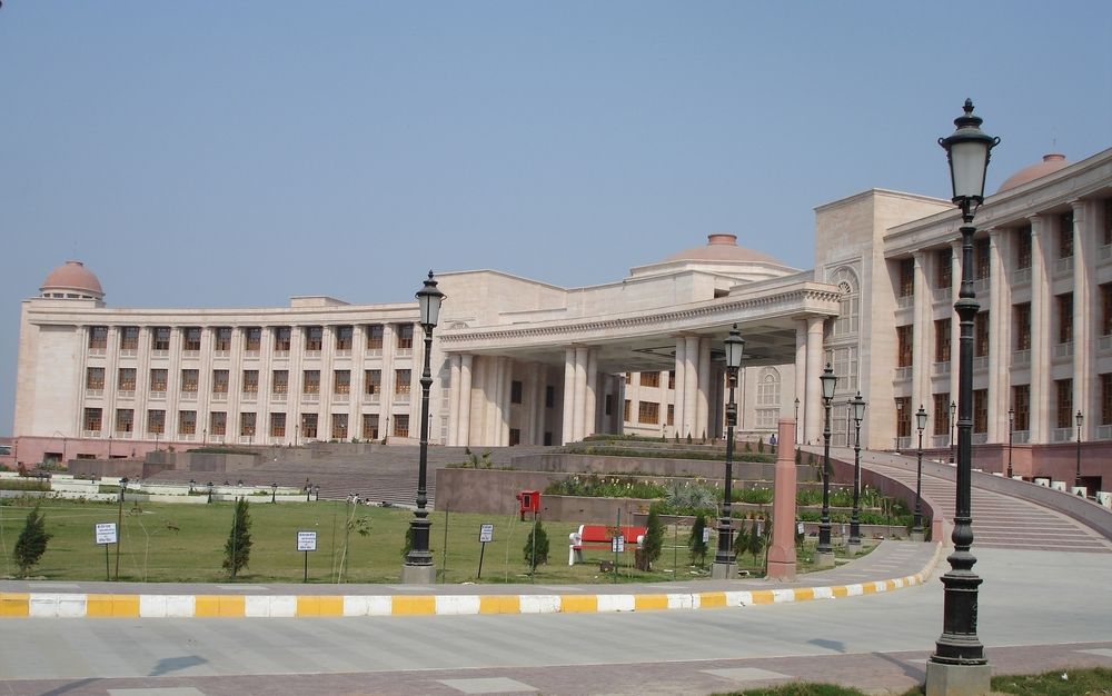 lucknow-high-court-pond-enchrochment-petitioners-moved-to-ngt