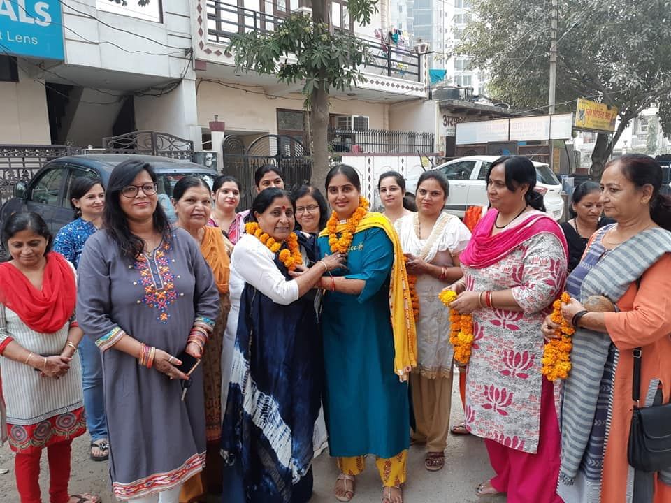 नाम – मंजू त्यागी
पद – पार्षद ( भाजपा), वार्ड – 54, वसुंधरा मंडल 1, ग़ाज़ियाबाद
<