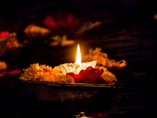 रामचंद्र प्रसाद सिंह-शुभ दीपावली दीपावली  रोशनी और उज्ज्वलता के त्यौहार दीपावली से करें जीवन को प्रक