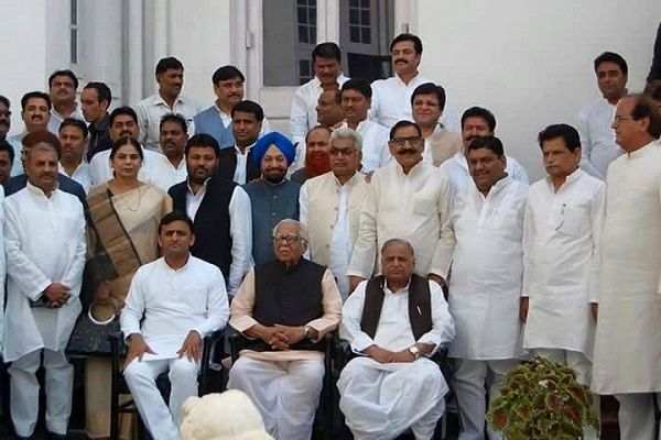 नाम : ओमकार सिंहपद : विधायक, सहसवान विधानसभा क्षेत्र, बदायूं (उत्तर
प्रदेश)नवप्रवर्तक कोड : 7