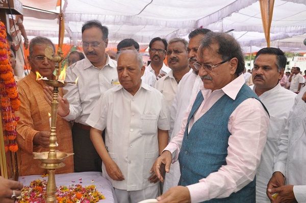 नाम : राजेश
अग्रवाल
पद : विधायक (भाजपा)
बरेली कैंट विधानसभा, बरेली (उ.प्र)</