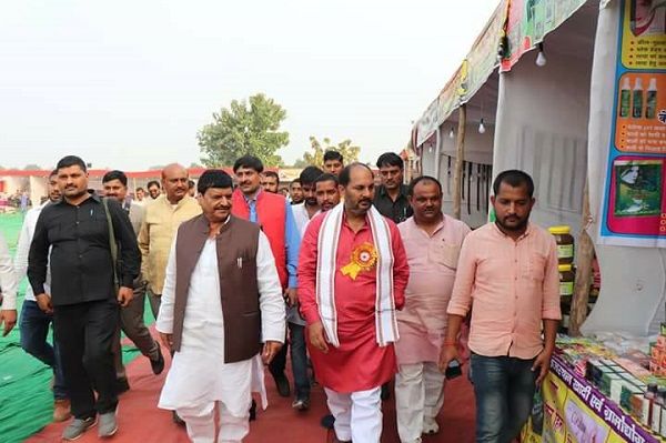 नाम : उपेंद्र तिवारी
पद: विधायक (भाजपा) फेफना
विधानसभा, बलिया (उ.प्र)
नवप्रवर्तक कोड : 7118464