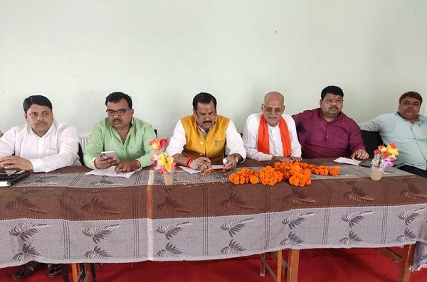 नाम : चंद्रिका
प्रसाद उपाध्याय
पद : विधायक (भाजपा)
चित्रकूट विधानसभा (उ.प्र)
नवप्रवर्तक