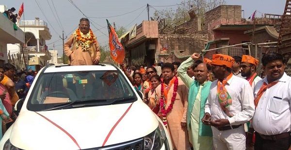 नाम-  जगन प्रसाद गर्गपद- विधायक , आगरा उत्तर , आगरा ,BJPनवप्रर्वतक कोड- 71184583  परिचयभारतीय जनता प