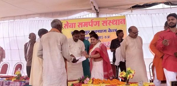 नाम : राजमणि कोलपद : विधायक (भाजपा) कोरावं
विधानसभा, प्रयागराज (उ.प्र)



नवप्रवर्तक को