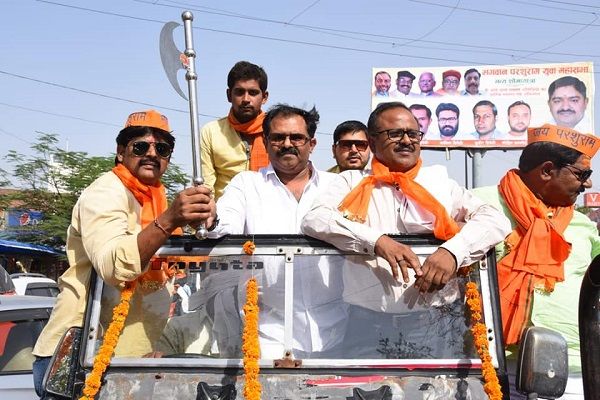 नाम : दीप अवस्थी
पद : वरिष्ठ किसान नेता (भाजपा) कानपुर बुंदेलखंड क्षेत्र
नवप्रवर