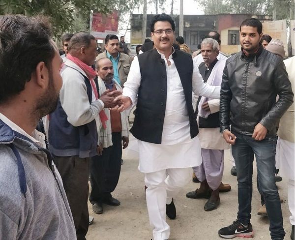 समाजवादी पार्टी के एक
अनुभवी राजनेता के तौर पर श्री राकेश प्रताप सिंह गौरीगंज विधानसभा का
प्रतिनिधित