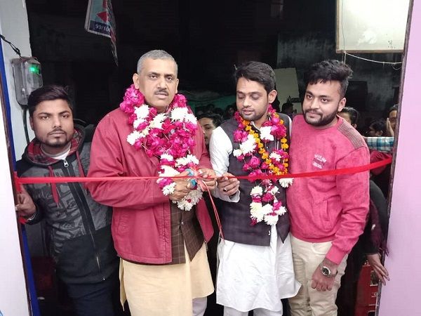 नाम : अमिताभ बाजपेयी  पद : विधायक, आर्य नगर, कानपुर नवप्रवर्तक कोड : 71184501 समाजवादी पार्टी का जान