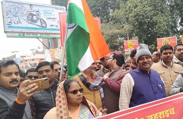 नाम : श्रीमती
माधुरी वर्मा
पद : विधायक
(भाजपा), नानपारा, बहराइच, उत्तर प्रदेश</