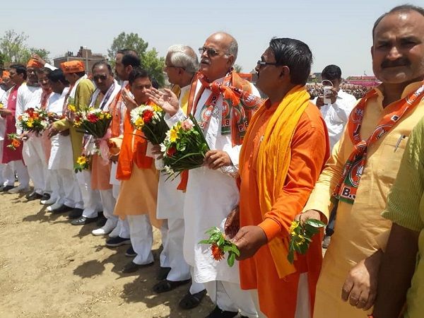 नाम : चंद्रिका
प्रसाद उपाध्याय
पद : विधायक (भाजपा)
चित्रकूट विधानसभा (उ.प्र)
नवप्रवर्तक