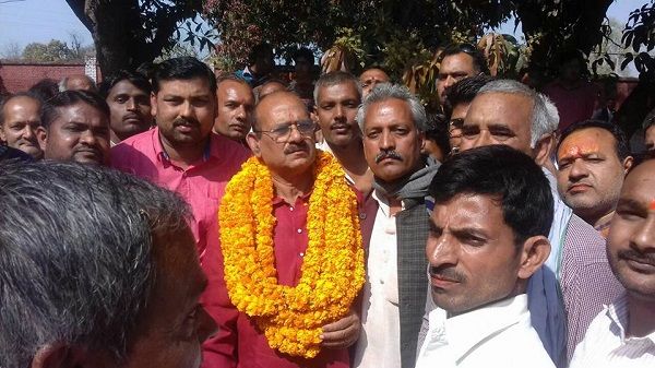 नाम : विजय मिश्रा
पद : विधायक (भाजपा) ज्ञानपुर
विधानसभा, भदोही (उ.प्र)
नवप्रवर्तक कोड : 711848