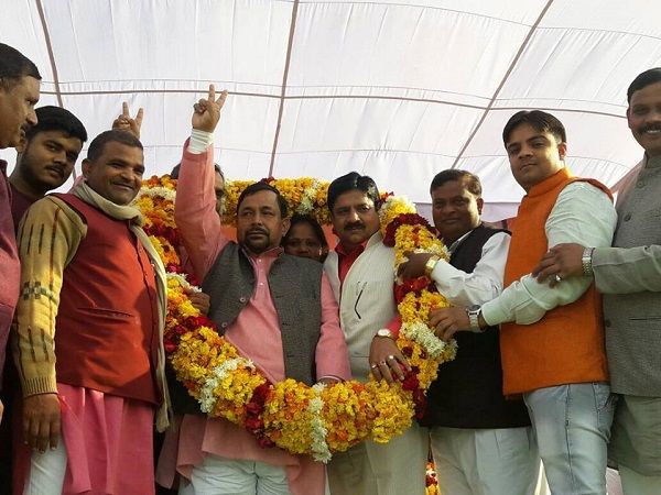 नाम : रवेन्द्र पाल सिंहपद : विधायक (भाजपा) छर्रा
विधानसभा, अलीगढ़ (उ.प्र)
नवप्रवर्तक