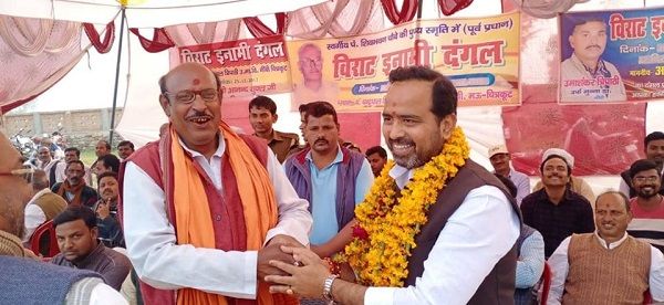 नाम : आनंद शुक्ला
पद : विधायक (भाजपा) मानिकपुर विधानसभा, चित्रकूट (उ.प्र)