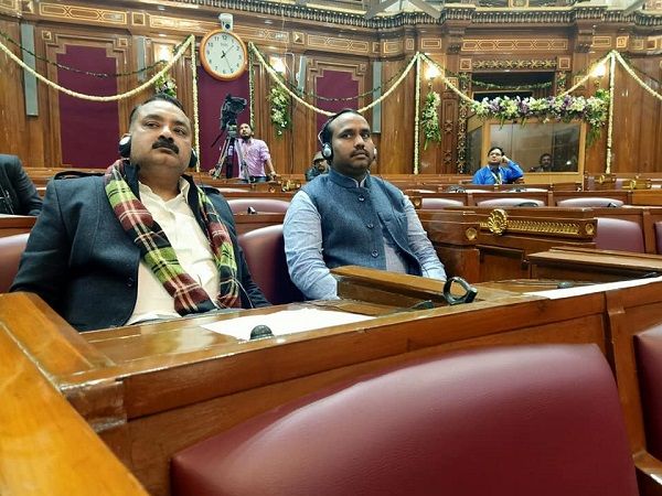 नाम : रवि सोनकर
पद : विधायक (भाजपा) महादेवा
विधानसभा, बस्ती (उ.प्र)
नवप्रवर्तक कोड : 7118481