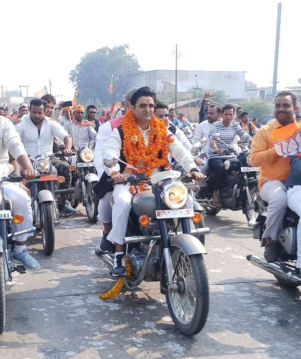 नाम : अभिजीत सिंह सांगा  पद : विधायक, बिठूर विधानसभा क्षेत्र (कानपुर) 