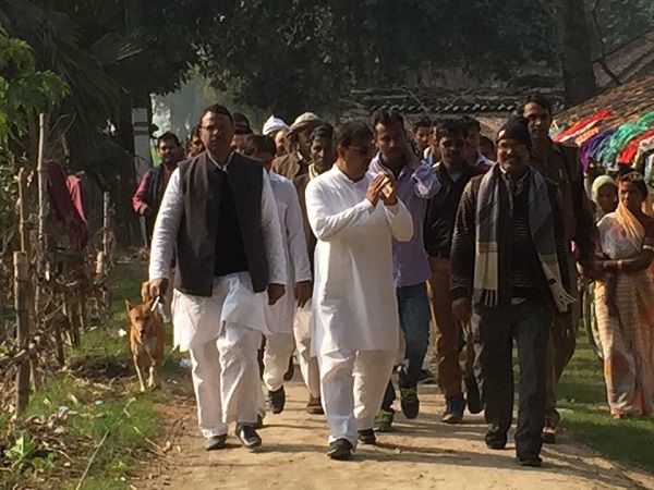 पेशे से कारोबारी व बसपा
विधायक शाह आलम उर्फ़ गुड्डू जमाली एक जाने-माने राजनीतिज्ञ हैं. वर्तमान में वह