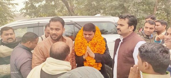 नाम : डॉ. संग्राम यादवपद : विधायक, अतरौलिया विधानसभा क्षेत्र, आजमगढ़ (उत्तर प्