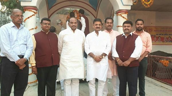 नाम : अशोक कुमार राणा

पद : विधायक (भाजपा) धामपुर विधानसभा, बिजनौर (उ.प्र)

नवप्