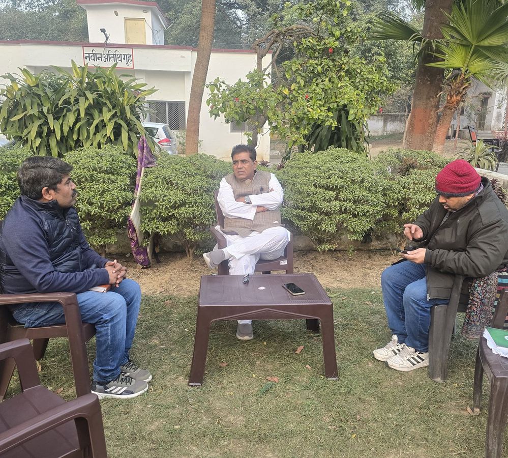 नाम-
सुनील दत्त द्विवेदी 
पद-
विधायक(<