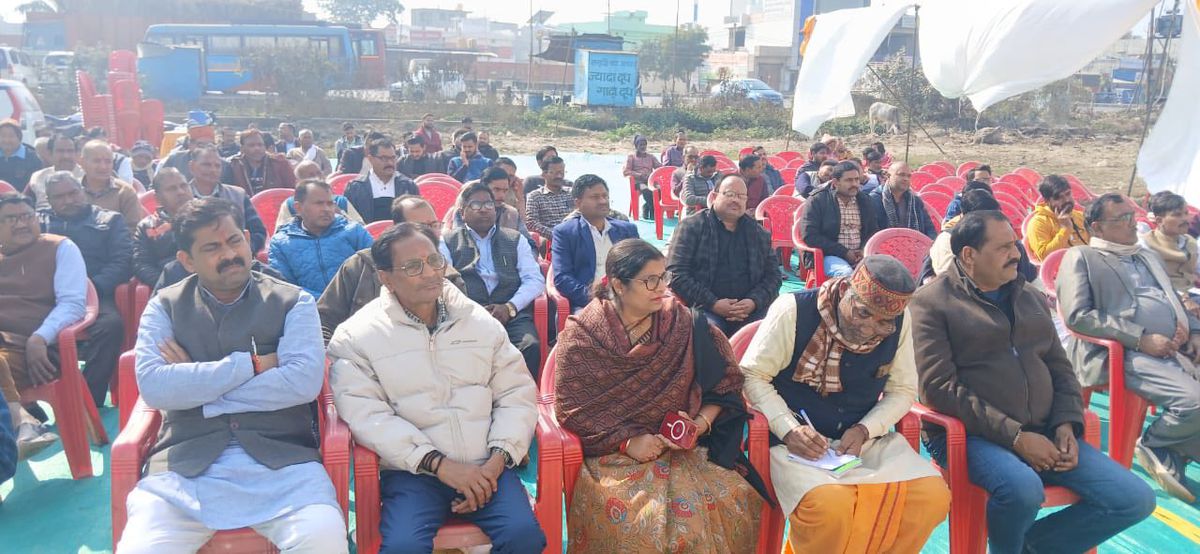 नाम-
मंजू त्यागी
पद-
विधायक(भाजपा), <