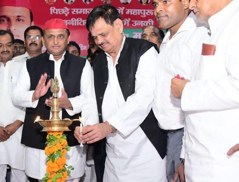 नाम- राम अवतार सिंह
पद- विधायक (<