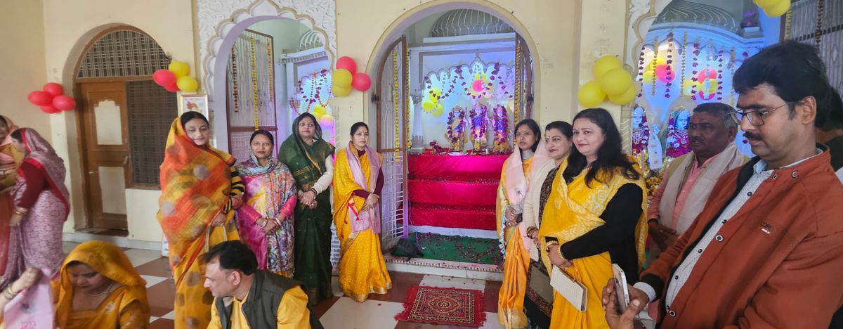 नाम-
मनीषा अनुरागी 

पद-
विधायक(बीजेपी ),<