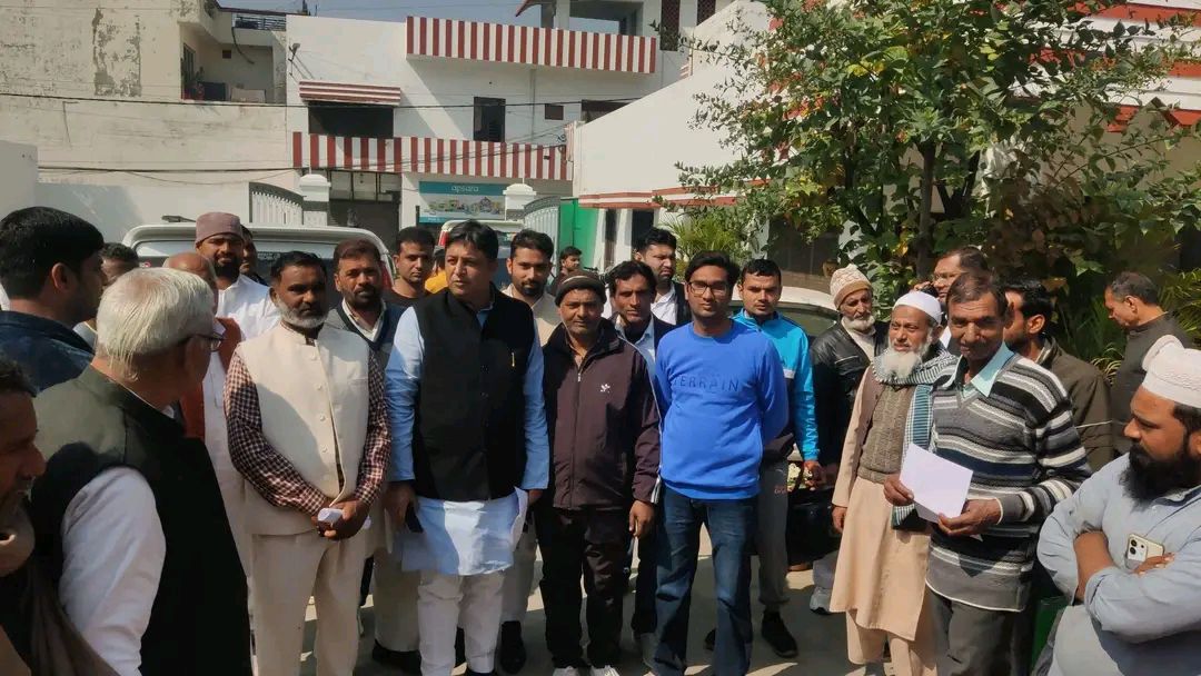 नाम- चंदन चौहान 
पद- विधायक(राष्ट्रीय 