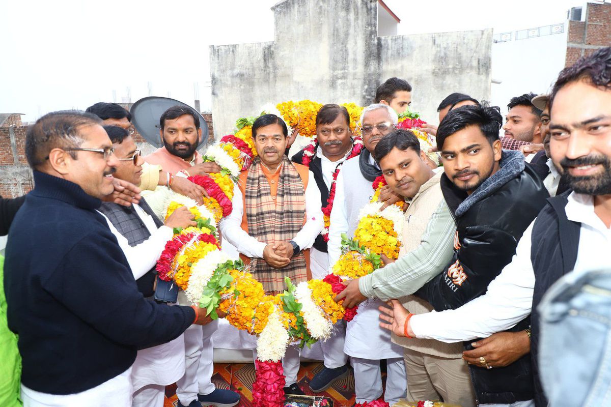 नाम-
विपिन कुमार डेविड
पद-
विधायक(बीजेपी</