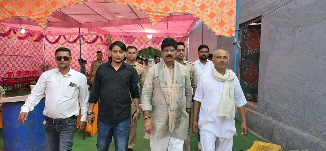 नाम-
राजकुमार सहयोगी पद-
विधायक(भाजपा),
</