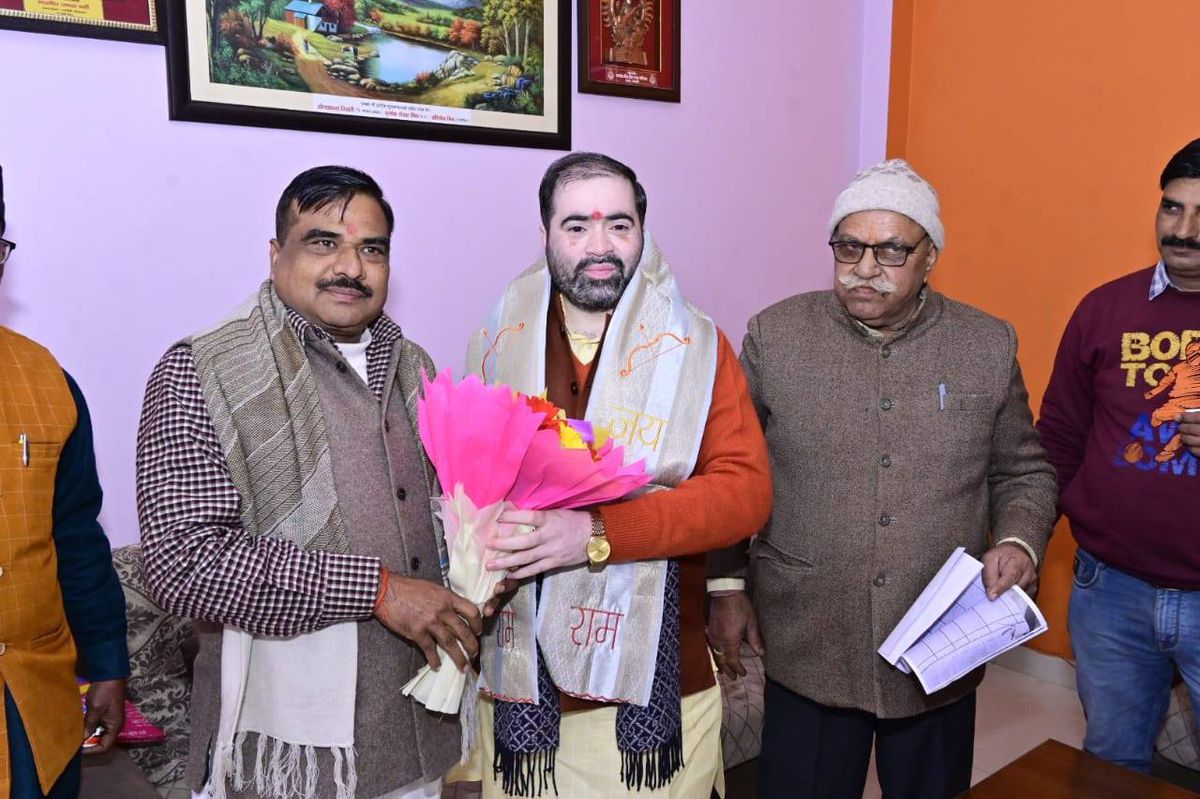 नाम : सतीश चंद्र शर्मा
पद : विधायक (भाजपा) दरियाबाद, बाराबंकी (उ.प्र)