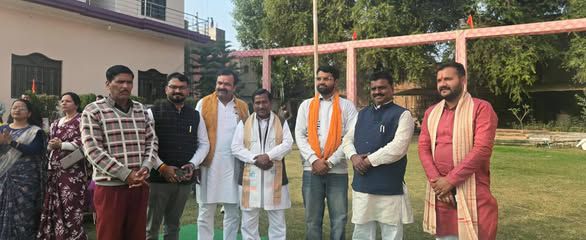 नाम-
रामरतन कुशवाहा
पद-
विधायक (बीजेपी), ल