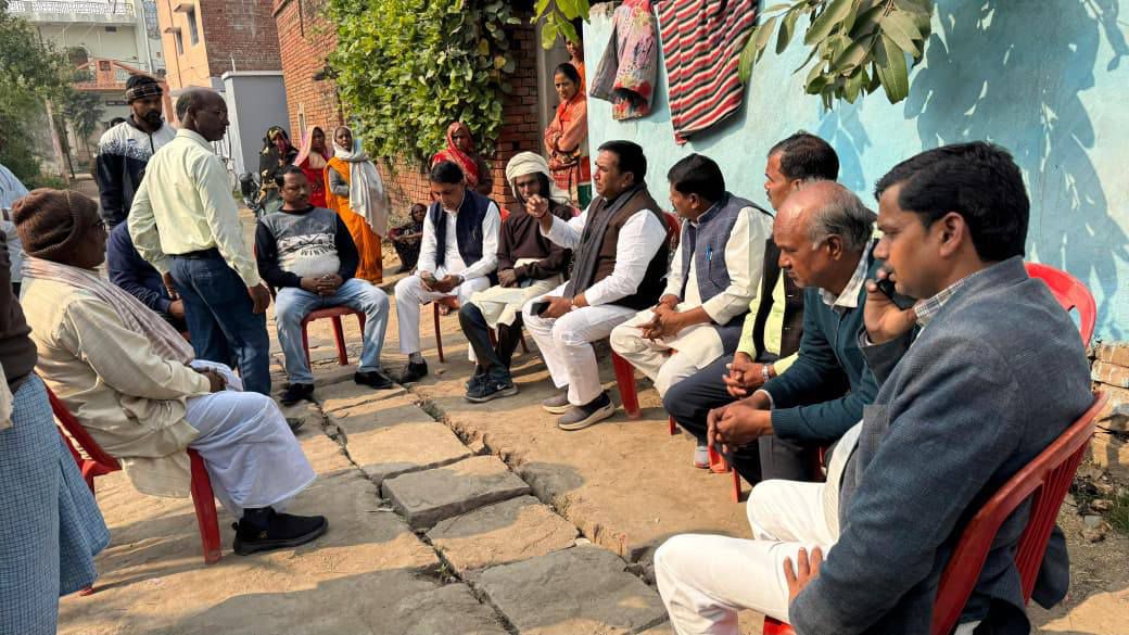 नाम- रमा शंकर सिंह
पद- विधायक (भाजपा