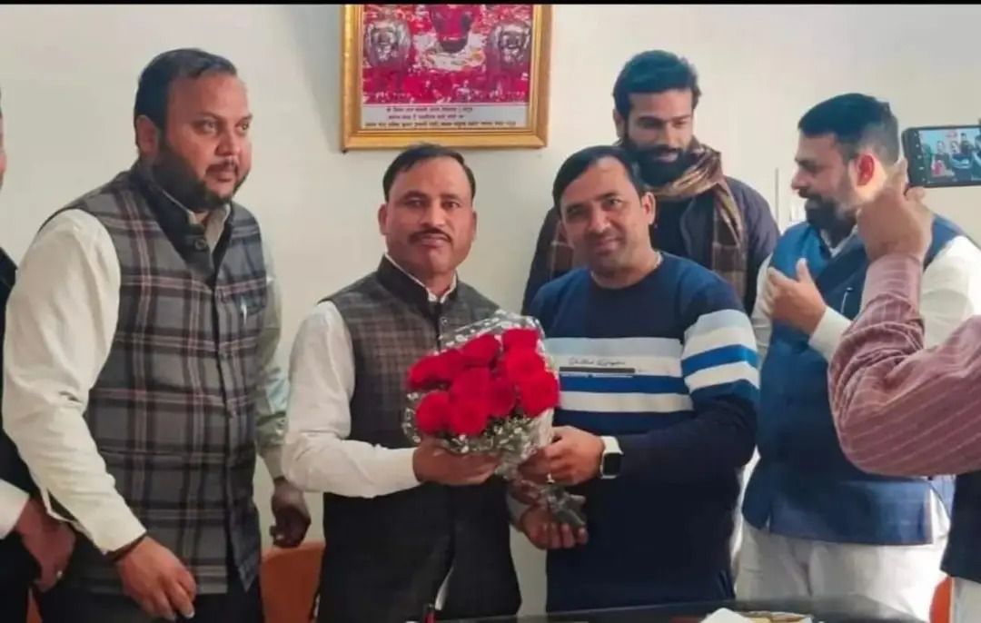 नाम-
विजय
पाल आढ़ती
पद-
विधायक(भाजपा), 