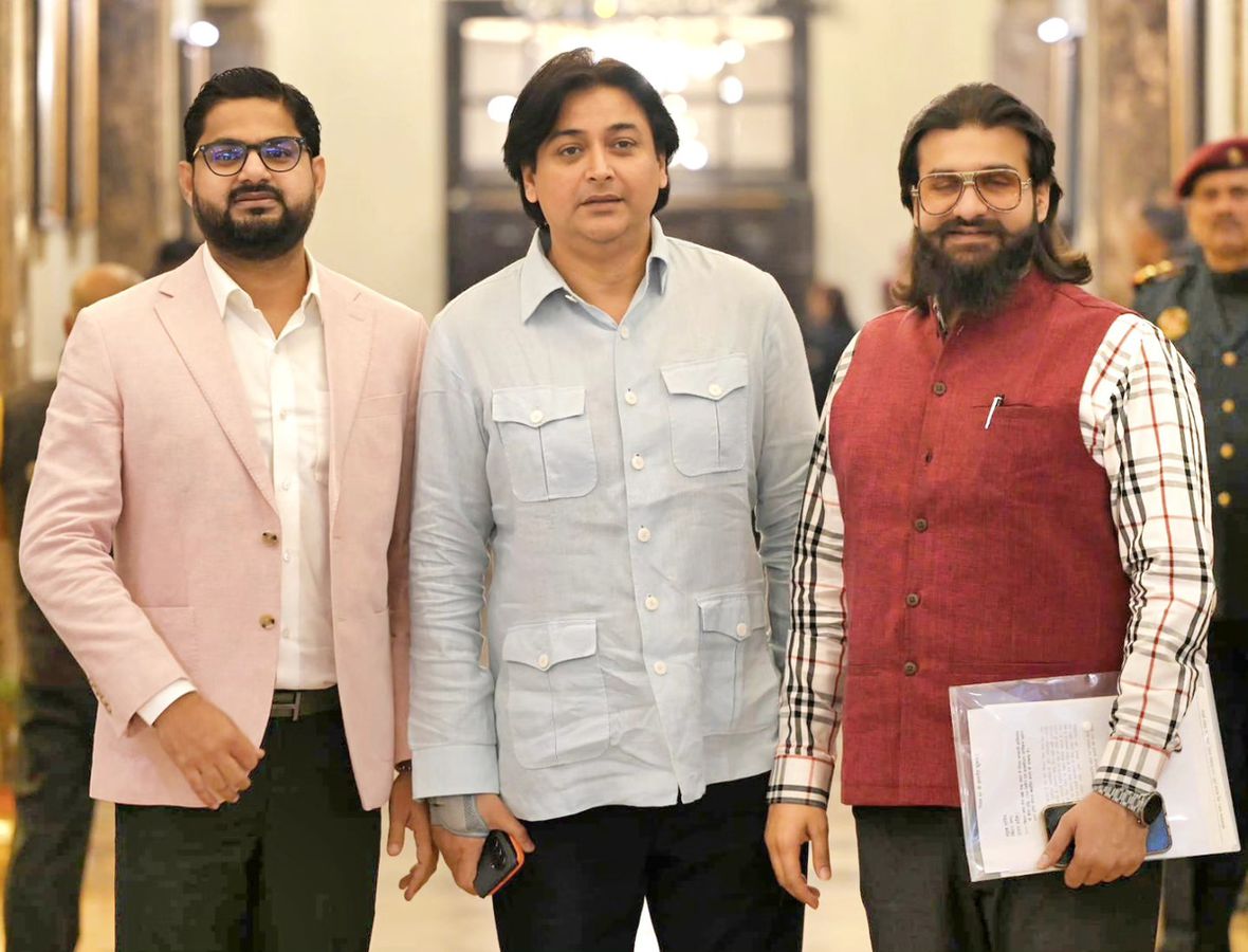 नाम-  उमर अली खानपद- विधायक(सपा