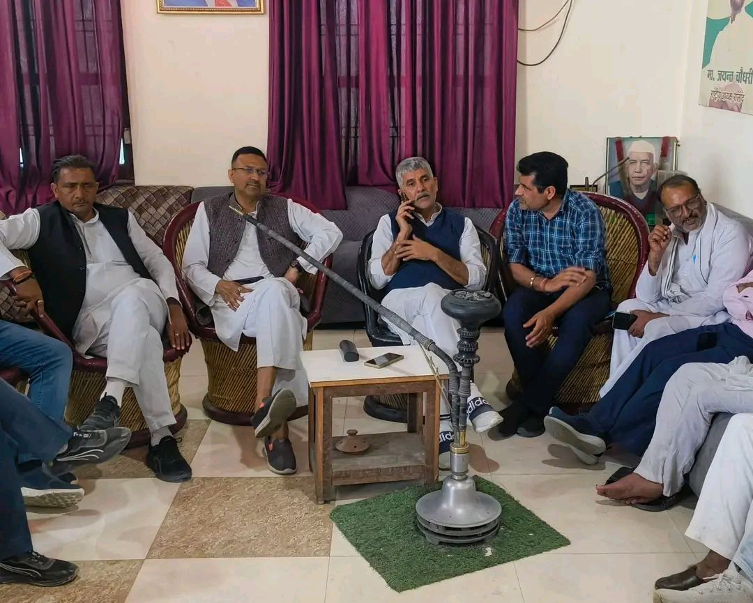 नाम- प्रसन्न चौधरी
पद- विधायक (राष्ट्रीय <