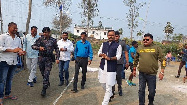 नाम:
सुशील सिंहपद: विधायक (भाजपा)विधानसभा क्षेत्र: सैयदराजा, उत्तरप्रदेश