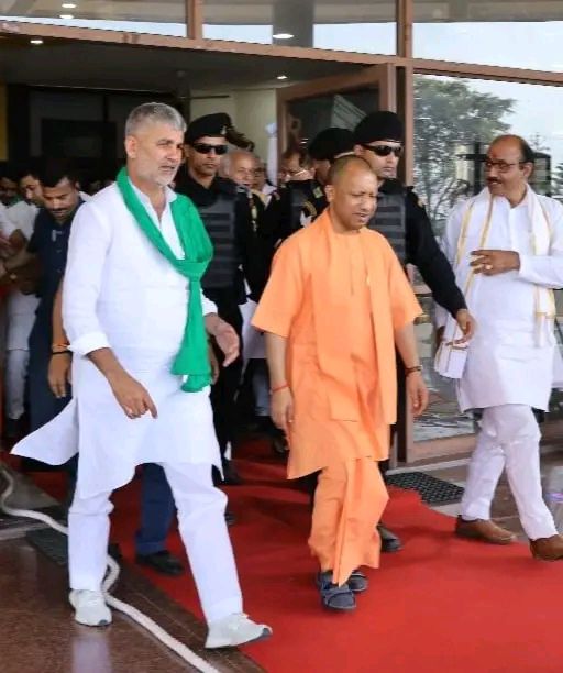 नाम- प्रसन्न चौधरी
पद- विधायक (राष्ट्रीय <