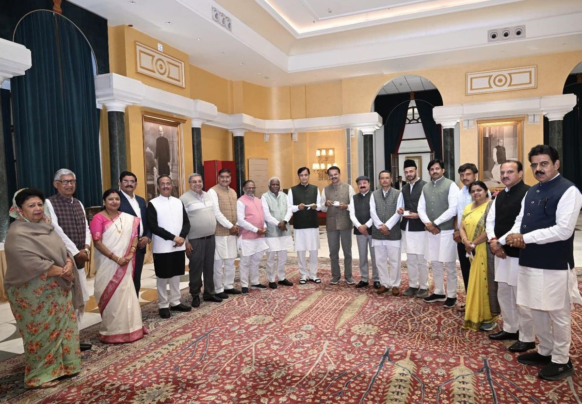 नाम- ज़ियाउर रहमान बर्क पद- विधायक(