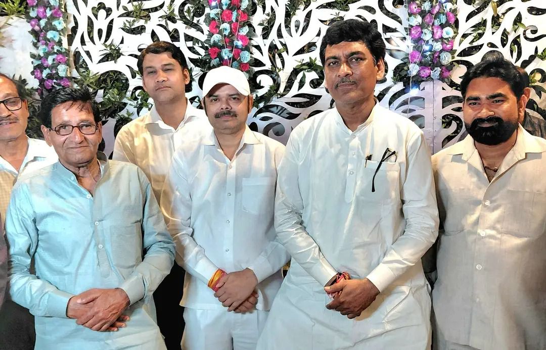 नाम- हरेंद्र सिंह तेवतिया
पद- विधायक(बीजेप