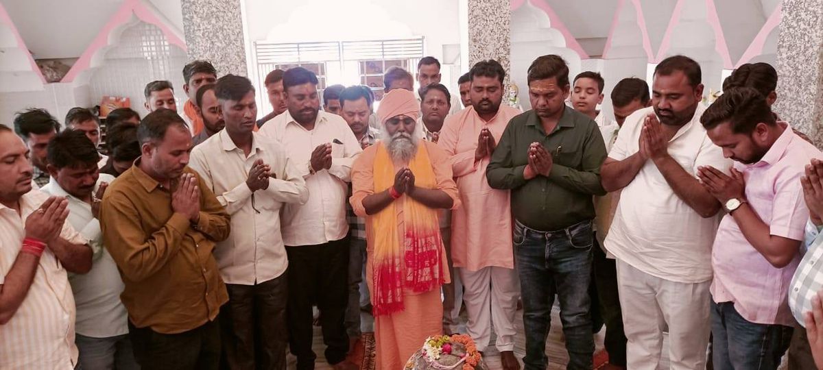 नाम – जयद्रथ उर्फ़ प्रव्क्तानंद
पद – विधायक (<