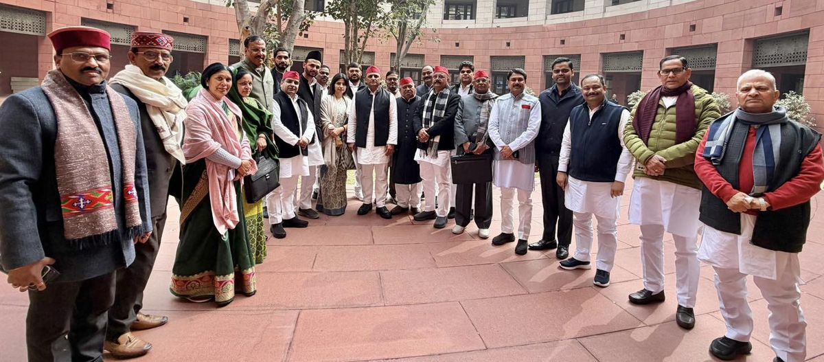 नाम- ज़ियाउर रहमान बर्क पद- विधायक(