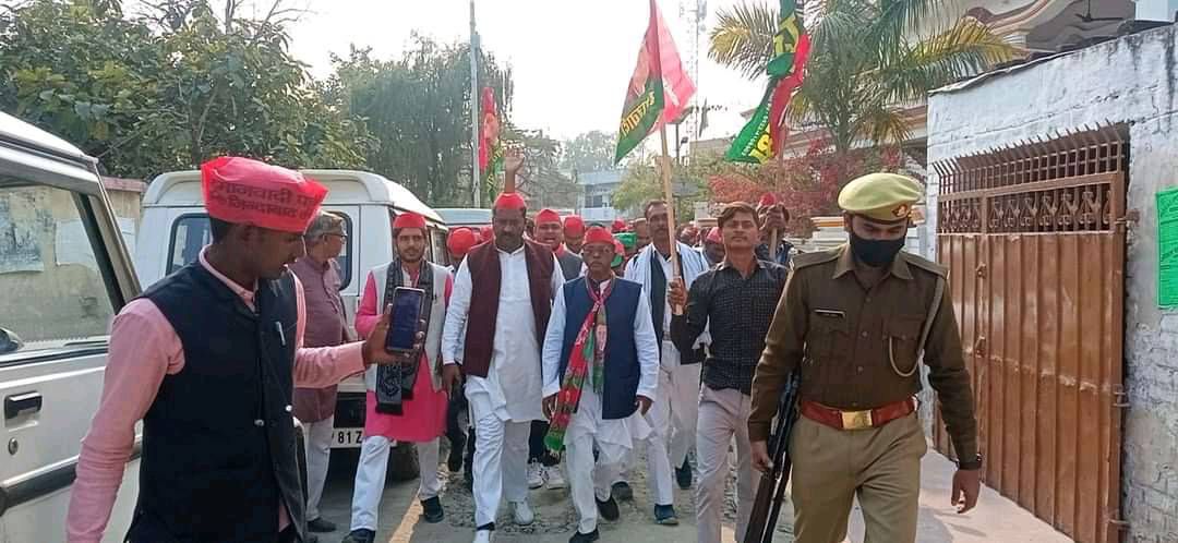 नाम- श्याम सुन्दर
पद-
विधायक (सपा)