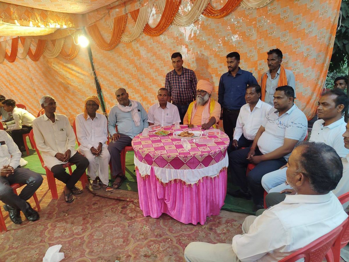 नाम – जयद्रथ उर्फ़ प्रव्क्तानंद
पद – विधायक (<