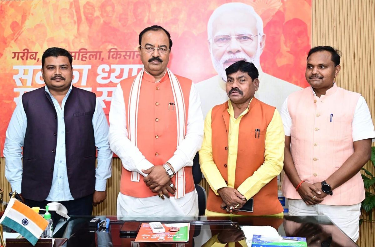 नाम- संजीव कुमार गोंड
पद- <