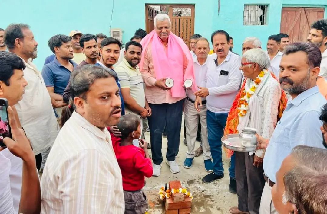 नाम- डॉ. धर्मपाल सिंह 
पद- विधायक(भ