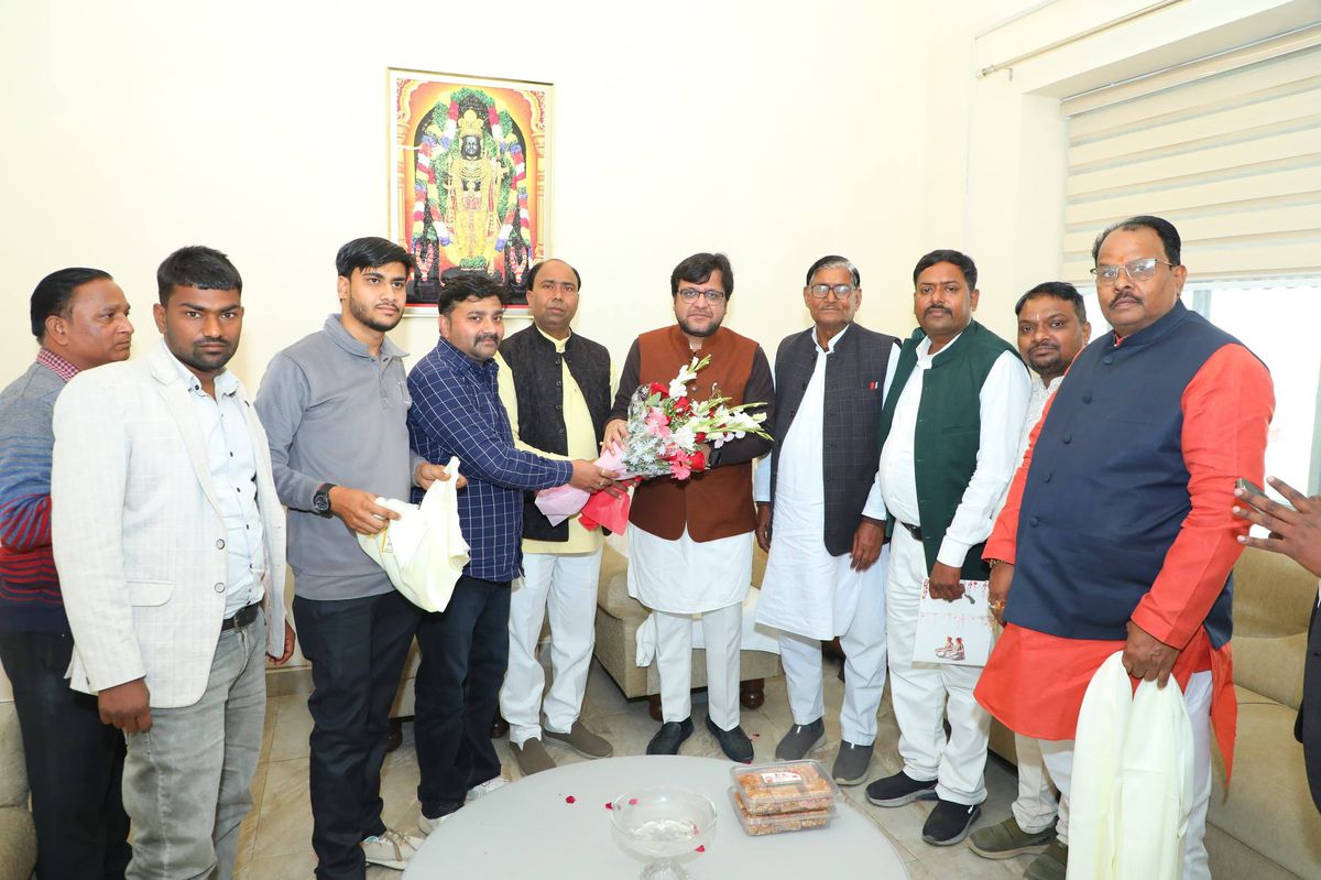 नाम- नितिन अग्रवालपद- विधायक</