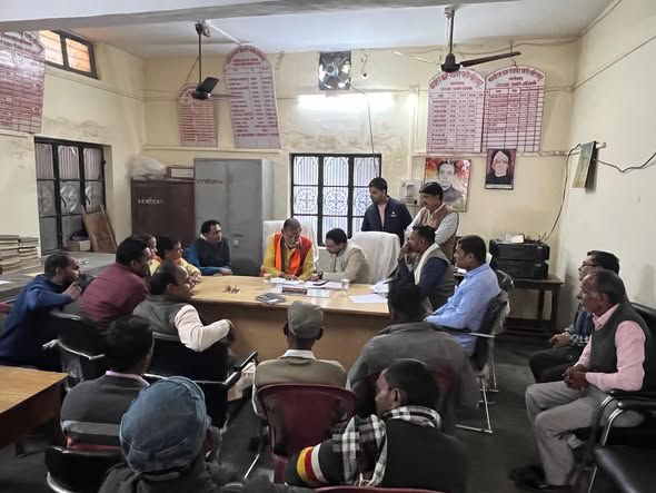 नाम-  मनोहर लाल पंथपद-
विधायक(बीजेपी), महरौनी