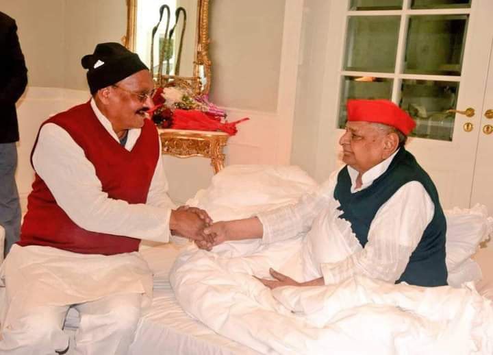 नाम- रमाकान्त यादव पद- विधायक (सपा)विधानसभा- फूलपुर पवईनवप्रवर्तक कोड-71191059
