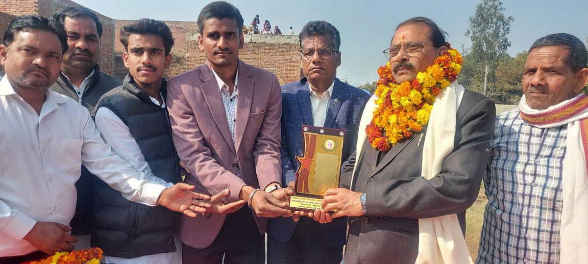 नाम-
बीरेंद्र सिंह राणा  
पद-
विधायक (भाजप