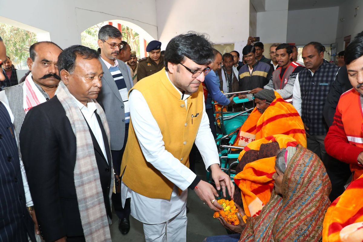 नाम- नितिन अग्रवालपद- विधायक</